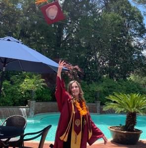 Meet your Posher, Therese